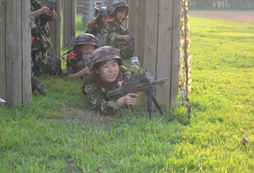 女孩子也適合軍事營