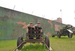 121軍事夏令營(yíng)給孩子一個(gè)難忘的暑期