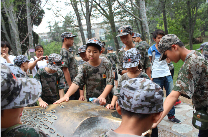 上海121軍事夏令營(yíng)為什么受家長(zhǎng)歡迎？