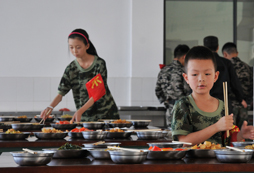 就餐時間馬上就要開始了