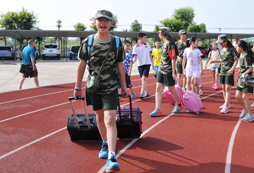 成都Super軍事夏令營好不好