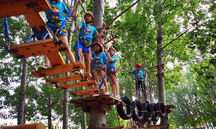 一起過(guò)吊橋