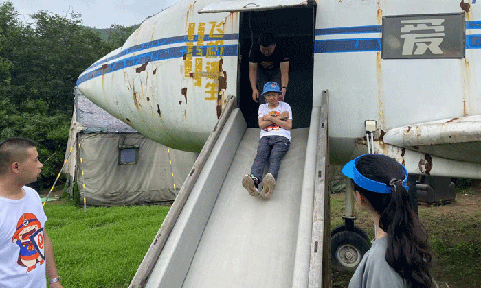 飛機逃生演習(xí)