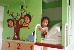 中小學生參加拓展夏令營攻略