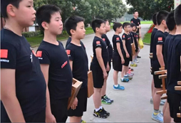 軍事迷的孩子合適參加多少天的軍事夏令營