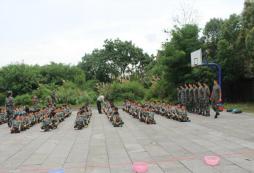 安徽軍事夏令營(yíng)機(jī)構(gòu)推薦