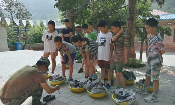 兒童去安徽參加軍事類型的夏令營有什么收獲.jpg