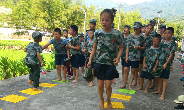 馬鞍山軍事夏令營(yíng)