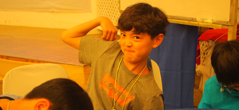 促進(jìn)親子交流體驗(yàn)國際文化