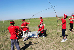 在北京草原夏令營擁抱大自然