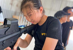 北京軍事夏令營(yíng)價(jià)格如何