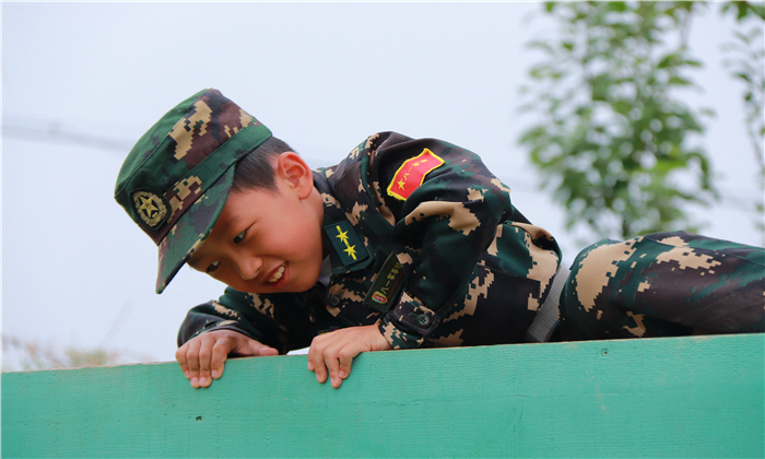 北京軍事夏令營(yíng)要多少錢(qián)