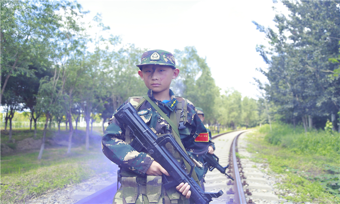 北京軍事夏令營(yíng)