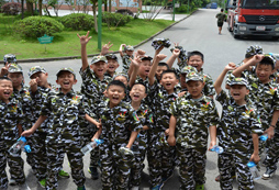 為什么那么多初中孩子參加北京的軍事夏令營(yíng)？