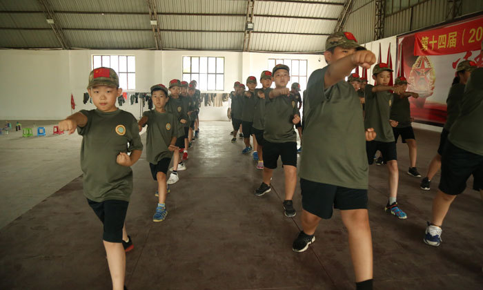 北京軍事夏令營價格