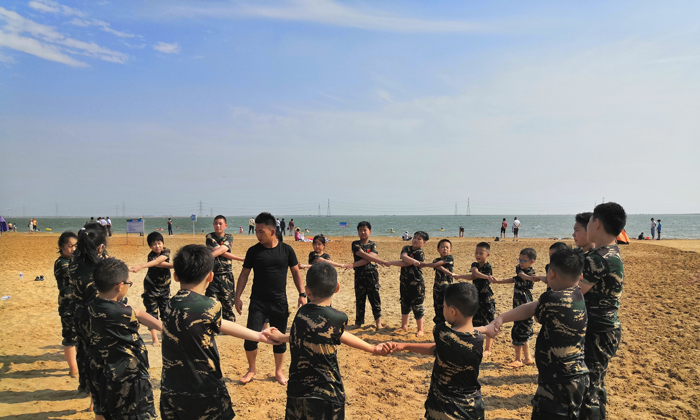 北京軍事夏令營價格一覽