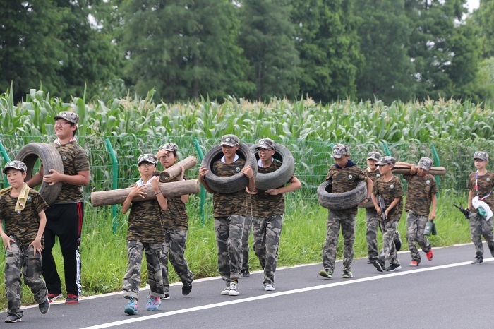北京軍訓(xùn)夏令營(yíng)一般多少錢一個(gè)月