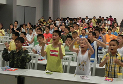 培養(yǎng)孩子領(lǐng)導(dǎo)氣質(zhì)的八個方法