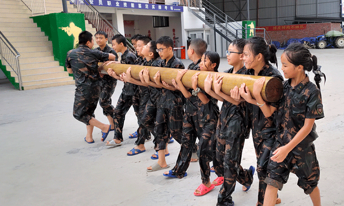 眾人拾柴火焰高