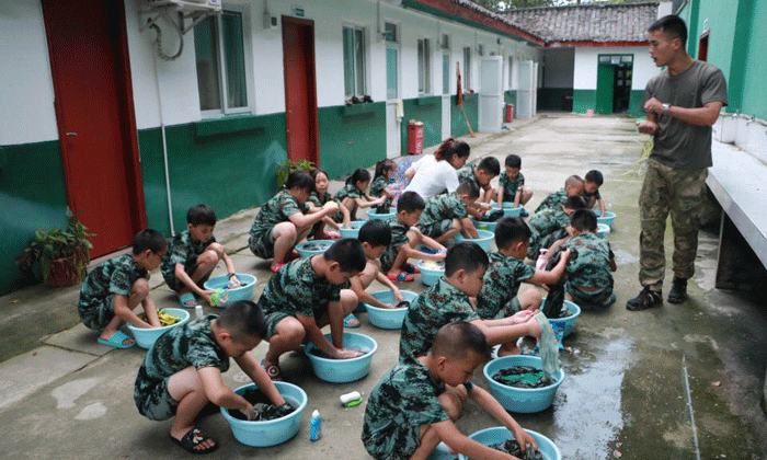 堅(jiān)強(qiáng)獨(dú)立男子漢