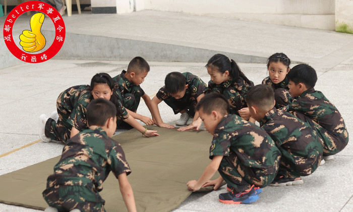 相親相愛小團(tuán)體