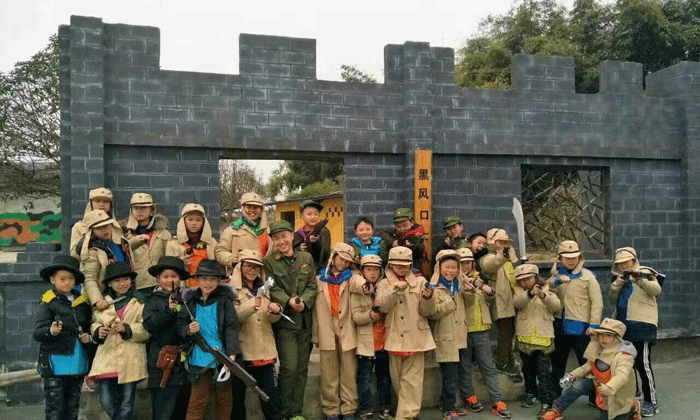 抗戰(zhàn)話劇表演