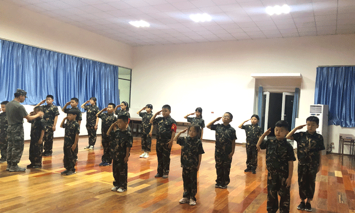 我是人民小小子弟兵