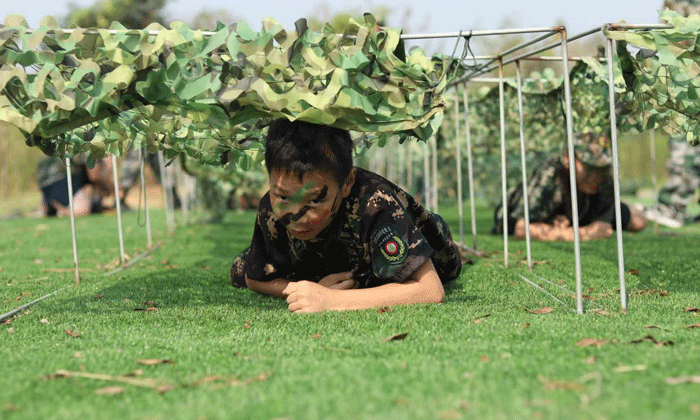 戶外軍事訓(xùn)練