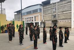 要改變命運(yùn)，先改變自己