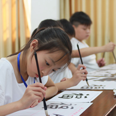 參加國(guó)學(xué)夏令營(yíng)時(shí)需要注意什么