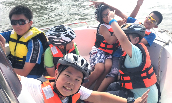 在夏令營(yíng)的快樂體驗(yàn)