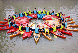 我們用帆船組成的圓形