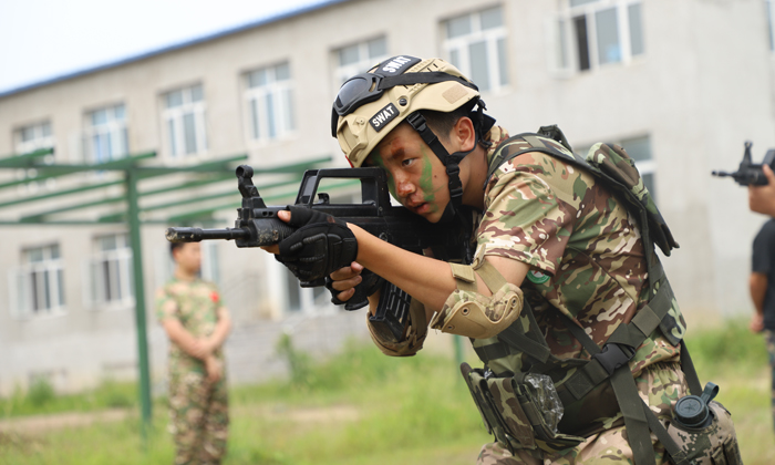 軍人氣質(zhì)