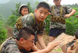 參加八一軍事夏令營促進(jìn)心理和生理的健全發(fā)展