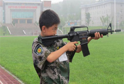 孩子在北京八一軍旅夏令營可提高責任心嗎？