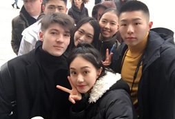 體驗(yàn)國外獨(dú)特成長
