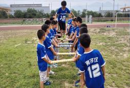 草原夏令營合適多大年齡的孩子參加？