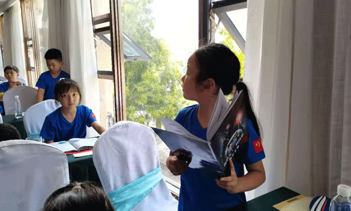 好好學(xué)習(xí)，天天向上