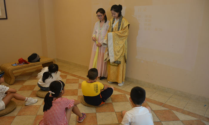 舞臺(tái)表演