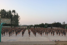 沖鋒號(hào)夏令營提高學(xué)生的綜合素質(zhì)能力