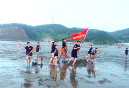 長春研學(xué)夏令營帶領(lǐng)孩子們暢玩黃金海岸