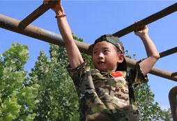 常德小學生夏令營活動來磨煉學生的意志！