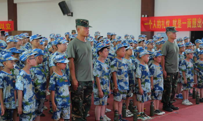 長沙軍訓(xùn)夏令營報(bào)名多少錢