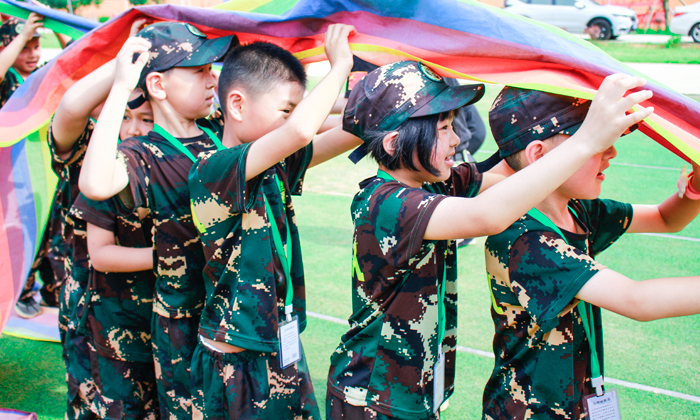 長(zhǎng)沙軍事夏令營(yíng)一般多少錢(qián)一個(gè)月