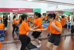 長沙青少年夏令營告訴你青少年發(fā)胖的原因