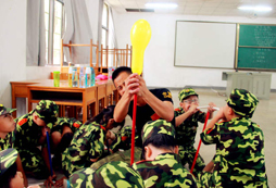 湖南長沙夏令營軍訓學校怎么樣？