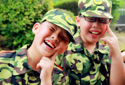 長沙小學(xué)生夏令營從內(nèi)心改變孩子