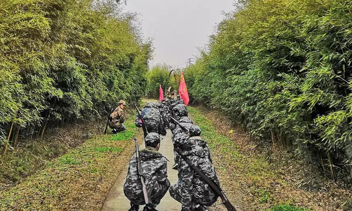 常州軍事夏令營(yíng)費(fèi)用