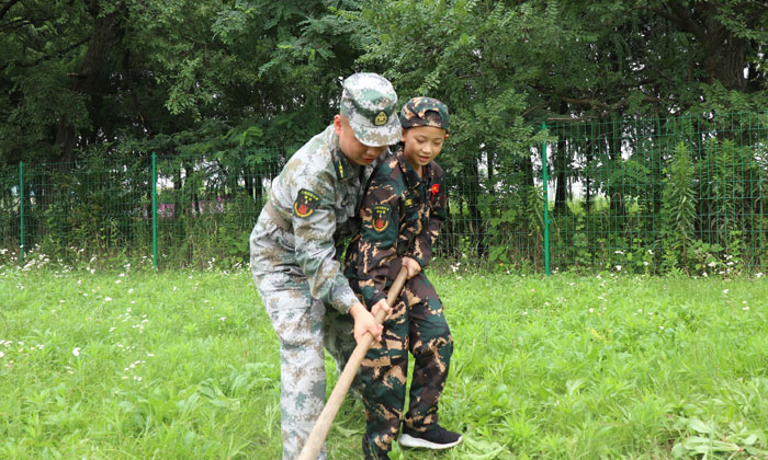 戎拓軍事夏令營