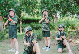 潮汕軍事夏令營鍛造孩子吃苦耐勞的精神！